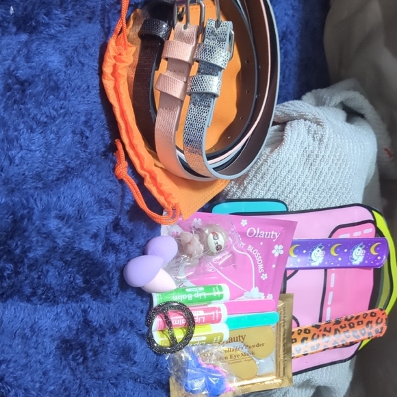 belt set Accessories - 3 Pc Belt Set with Bonus Super Duper GOODY BAG